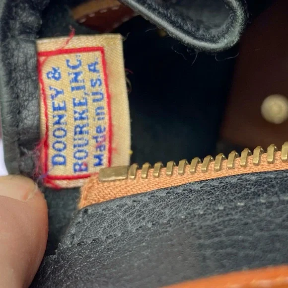 Vintage Black Dooney and Bourke Black with Tan Trim Zip Top Buckle Shoulder Bag - Picture 10 of 11